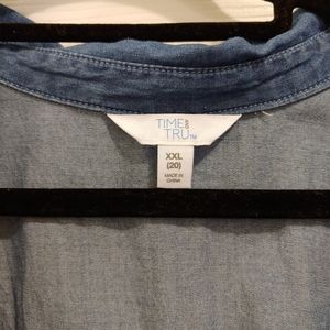 Time & Tru XXL Chambray button front midi dress
